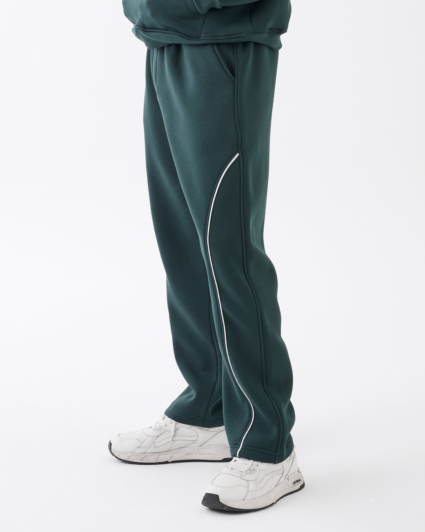 Royal Green Relaxed Wide-Leg Pants - Side Line