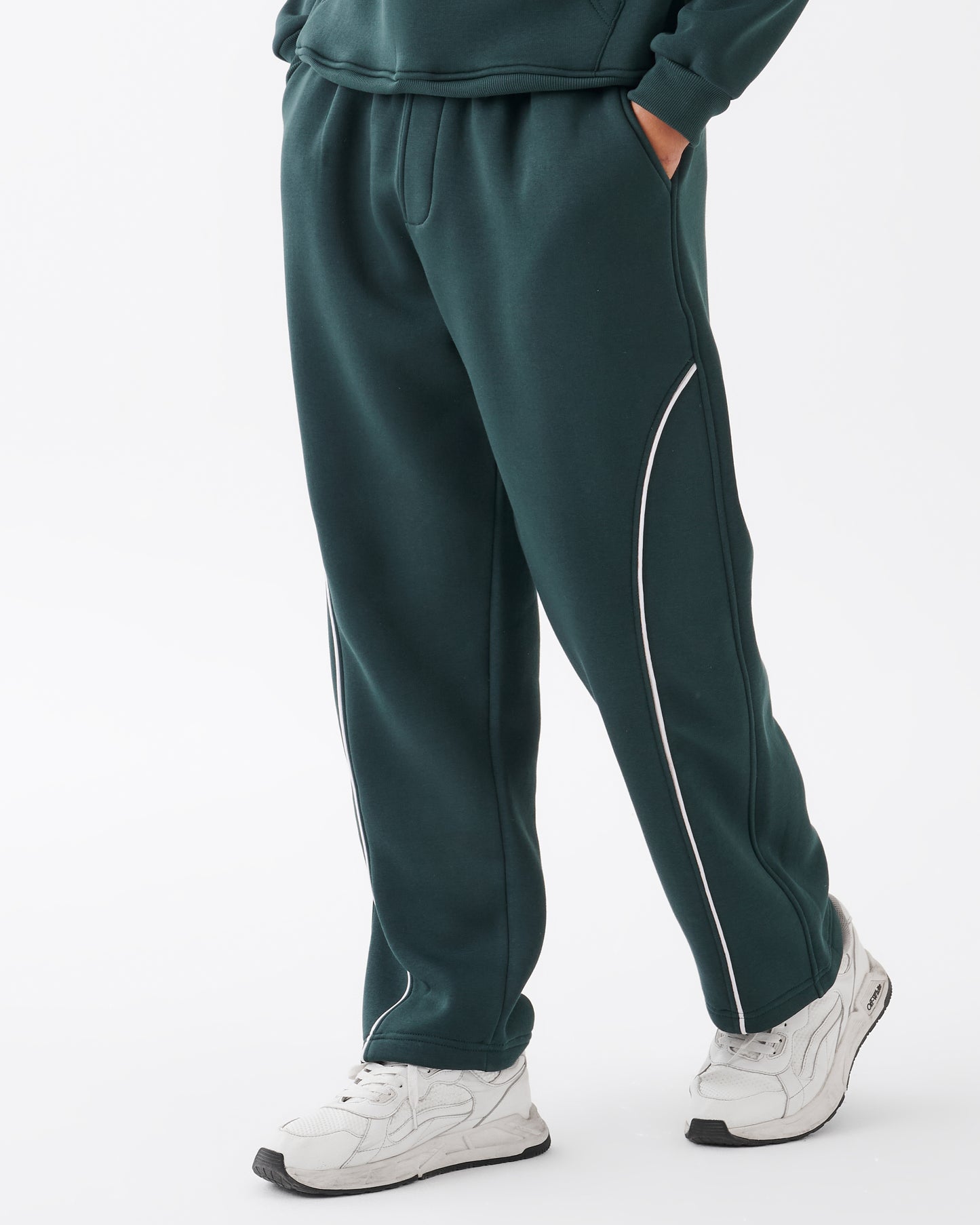 Royal Green Relaxed Wide-Leg Pants - Side Line