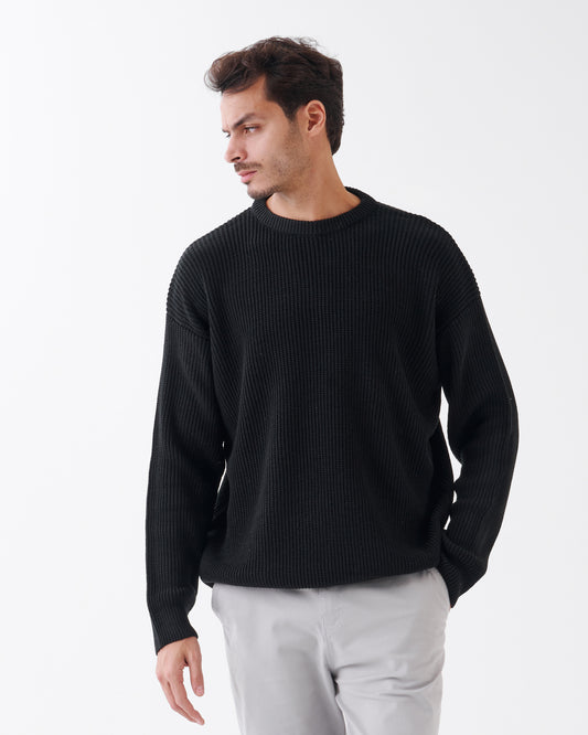 Round Neck Black Comfortable Knitted Sweater